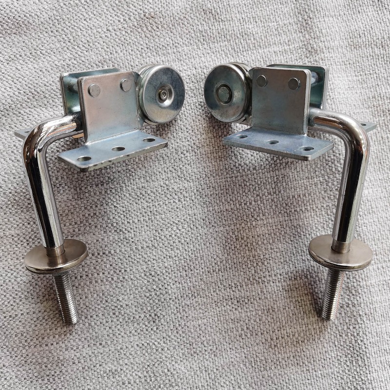 Doppelohr-Kopfstützen-Scharnie – Furniture Hardware Fitting Bewertung und Preis
